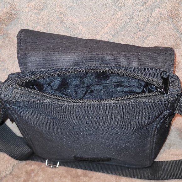 The Legend Of Zelda | Fold-Over Mini Messenger Bag - Picture 3 of 4